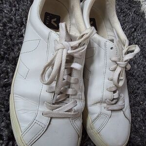 Women's Veja Esplar White Leather Lace Up Sneakers Size 8